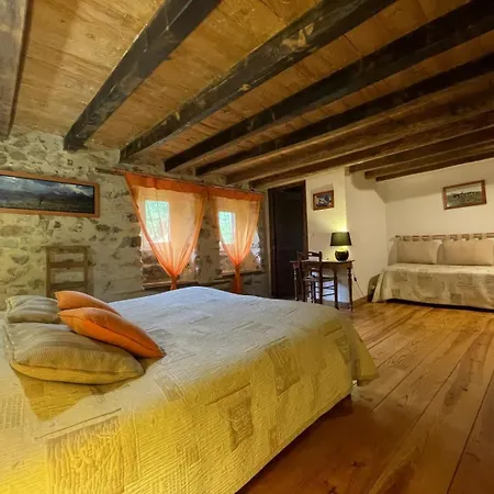 D'hotes Idiartekoborda Bed & Breakfast Saint-Etienne-de-Baigorry