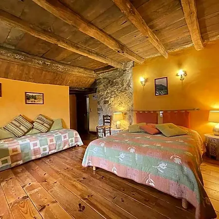 D'hotes Idiartekoborda Bed and breakfast Saint-Étienne-de-Baigorry