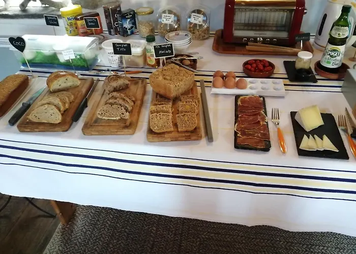 D'hotes Idiartekoborda Bed & Breakfast 3*